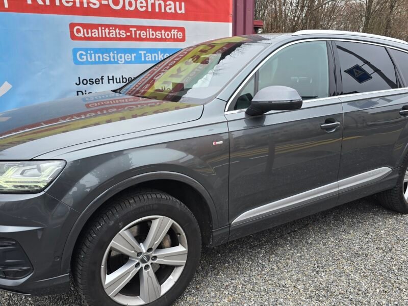 Audi Q7 3.0 TDI S-Line 7 Plätzer